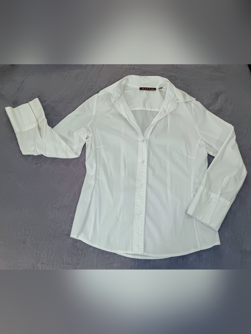 Vintage Barami White Button Down Shirt Size Small Stretch Cotton Princess Seam